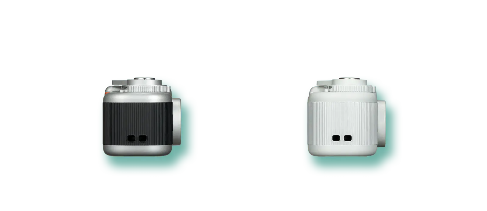 ด้านข้างของ instax Pal 2 หนา 42.3 มิลลิเมตร หนัก 41 กรัม