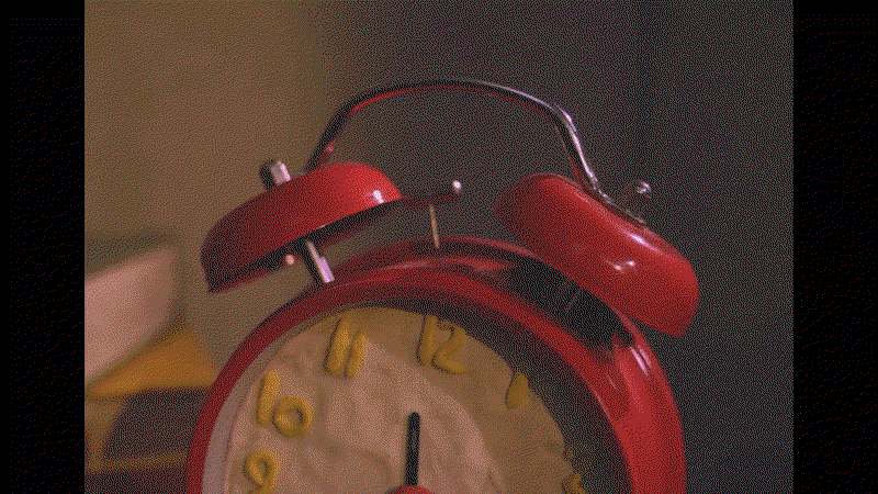ภาพเคลื่อนไหวสั้น ๆ จากหนังสั้น Running Late ที่แสดงจังหวะการเดินของตัวละคร