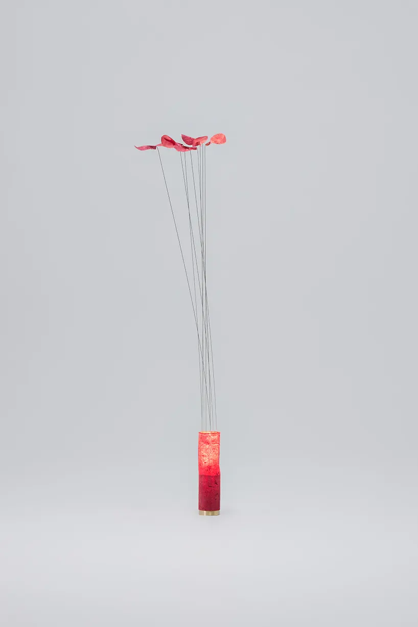 โคมไฟ stickstick แท่งโลหะเรียวติดกระดาษวาชิที่ปลาย