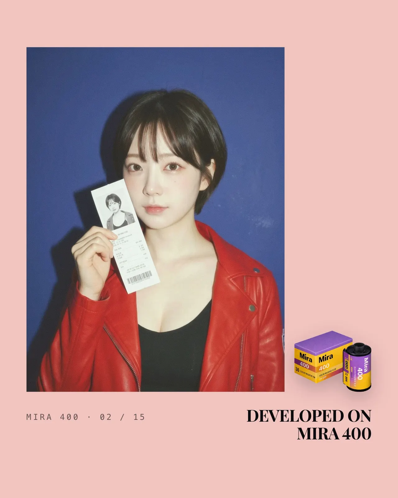 ห้องสีชมพูของฟิล์ม Mira 400 กับรูปพอร์ตเทรตแจ็กเก็ตแดงและกระป๋องฟิล์ม