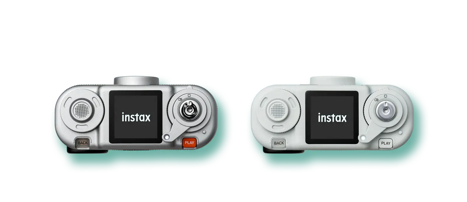 ฝาบนของ instax Pal 2 จอหนึ่งนิ้วขนาบด้วยจอยสติ๊ก แป้นหมุน และคันโยก