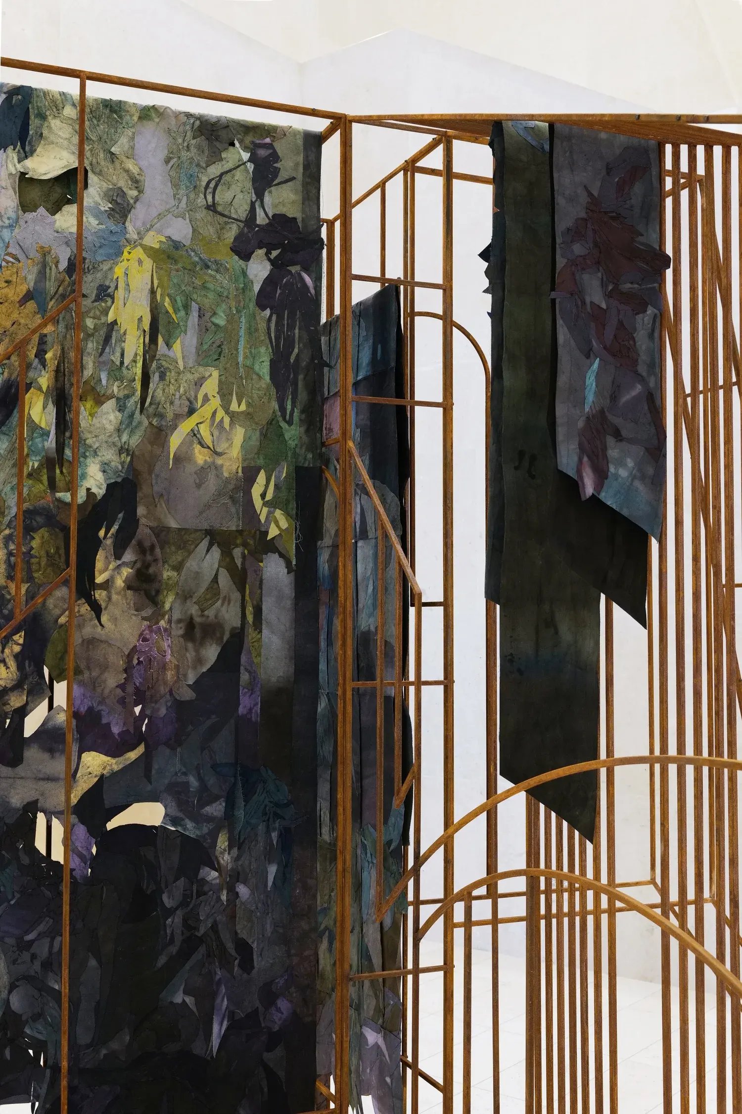 Nour Jaouda - textile detail with vegetal dyes