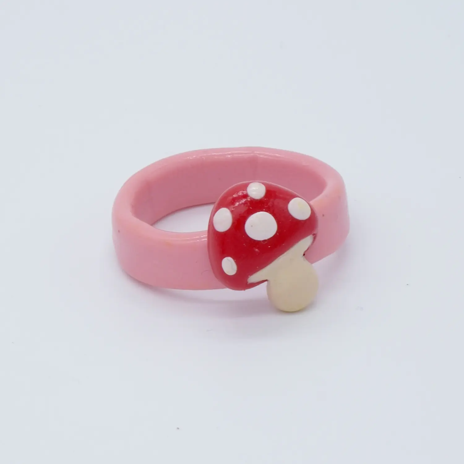 Daydream Ring Mushroom แหวนแฮนด์เมดสีสันสดใส