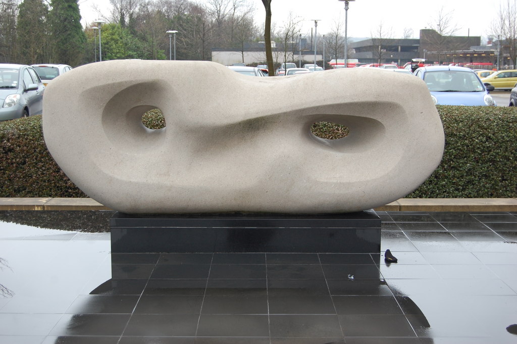 Barbara Hepworth, abstract sculpture in white stone