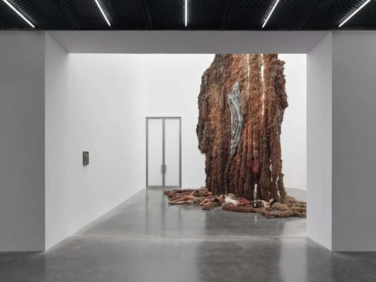 Installation view — Klára Hosnedlová Echo, White Cube Bermondsey 2026