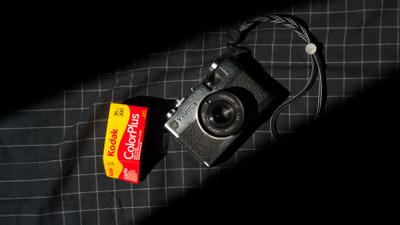 กล้องฟิล์ม Yashica Electro35 MC เล็กสุดของตระกูล Yashica Electro35 ในราคา 1,000 บาท
