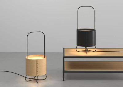 O-LIGHT โคมไฟไม้ดัดของ Keiji Takeuchi ที่ออกแบบเผื่อตอนที่มันยังไม่ติดไฟ