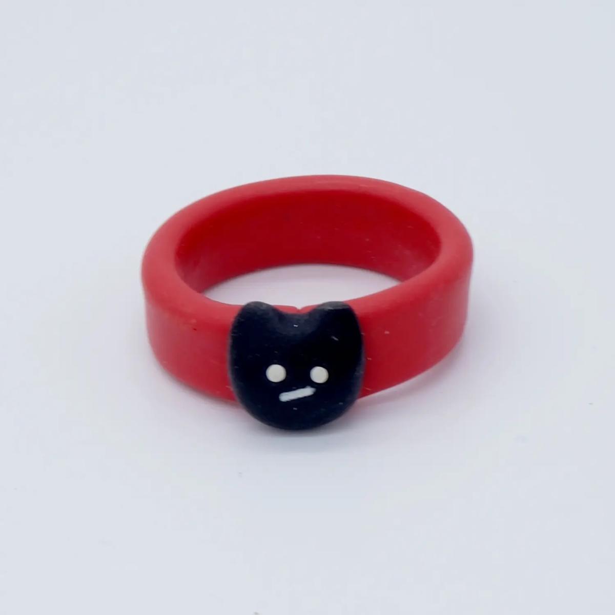 Daydream Ring Black Cat