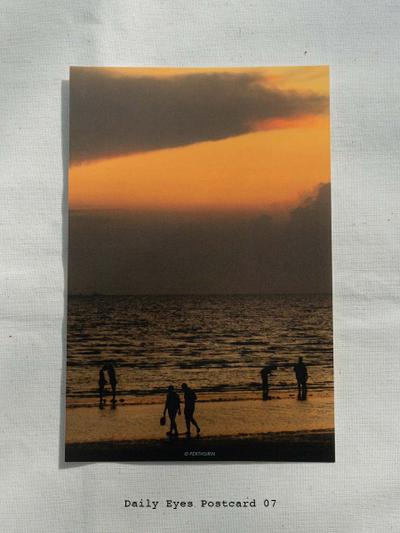 Daily Eyes Postcard No.7
