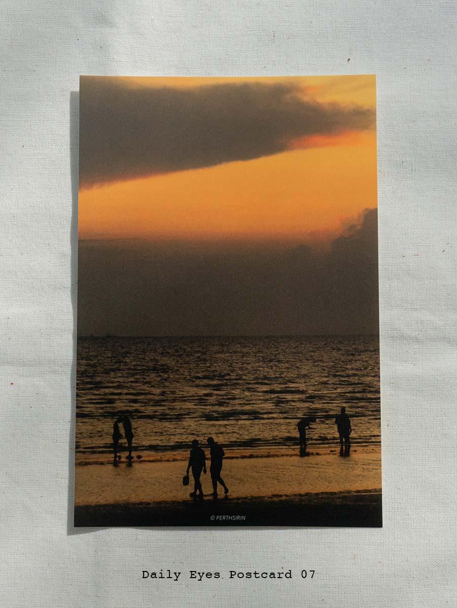 Daily Eyes Postcard No.7